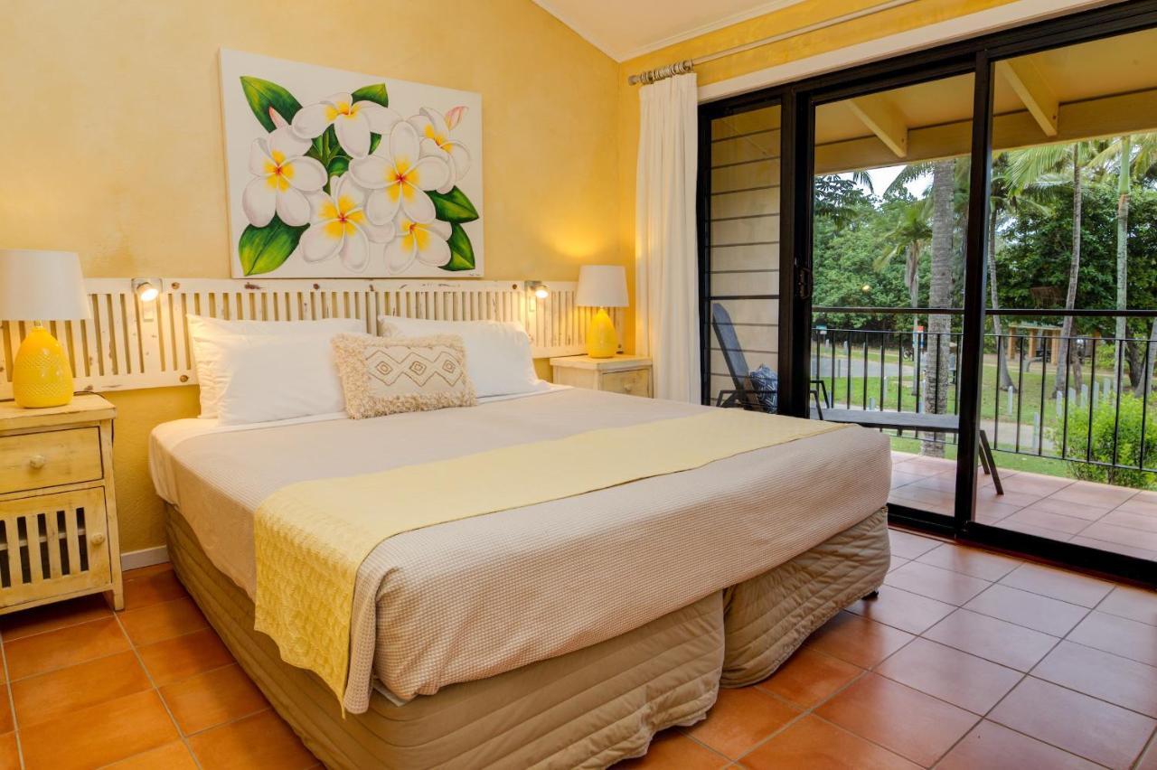 Number 2 On The Beach | Beautiful Beachfront Villa Port Douglas Exteriér fotografie